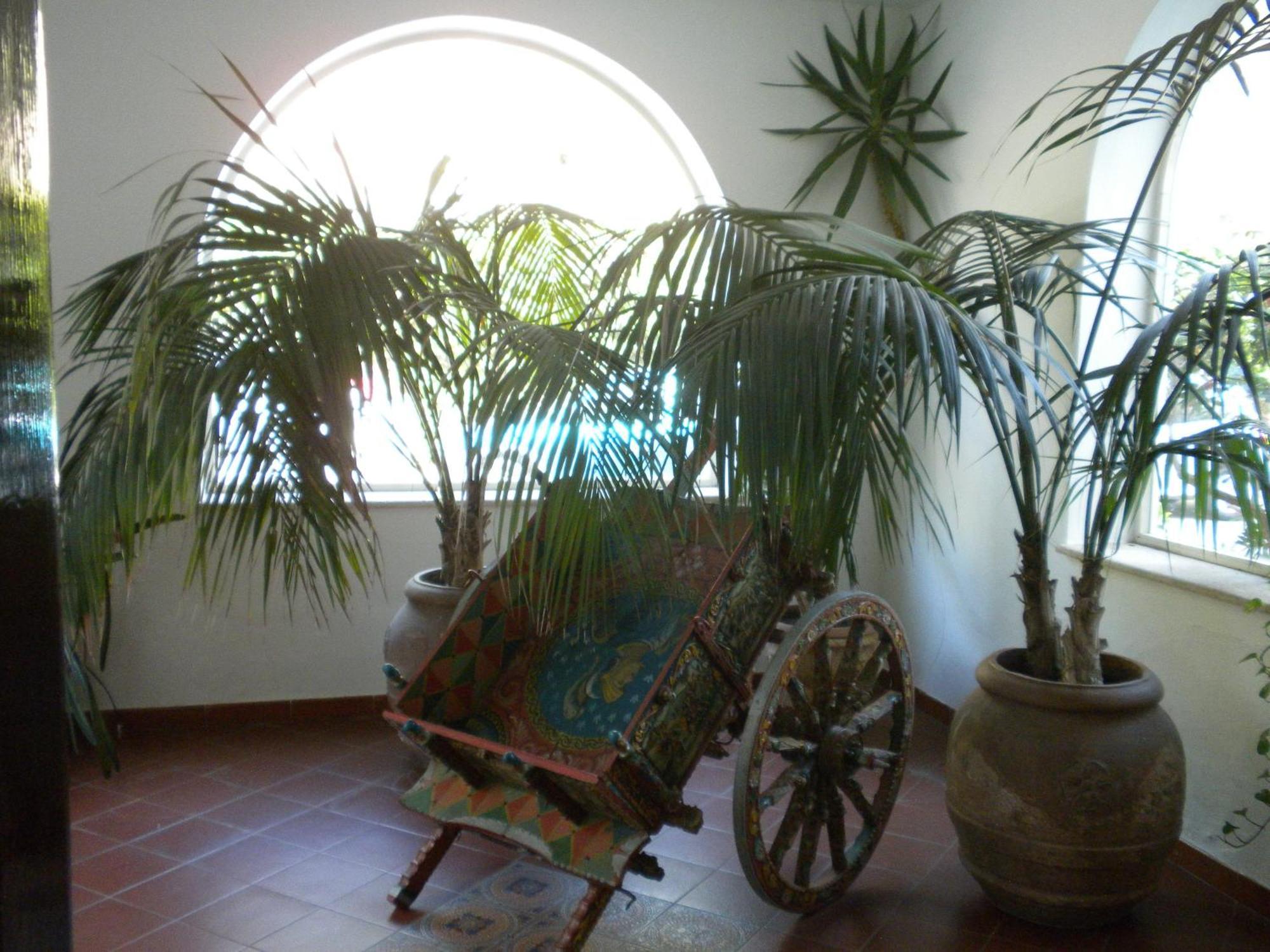 Hotel Arathena Rocks Giardini-Naxos