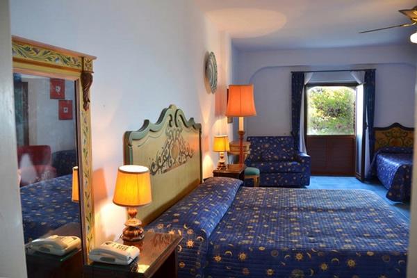 Arathena Rocks Hotel 4*
