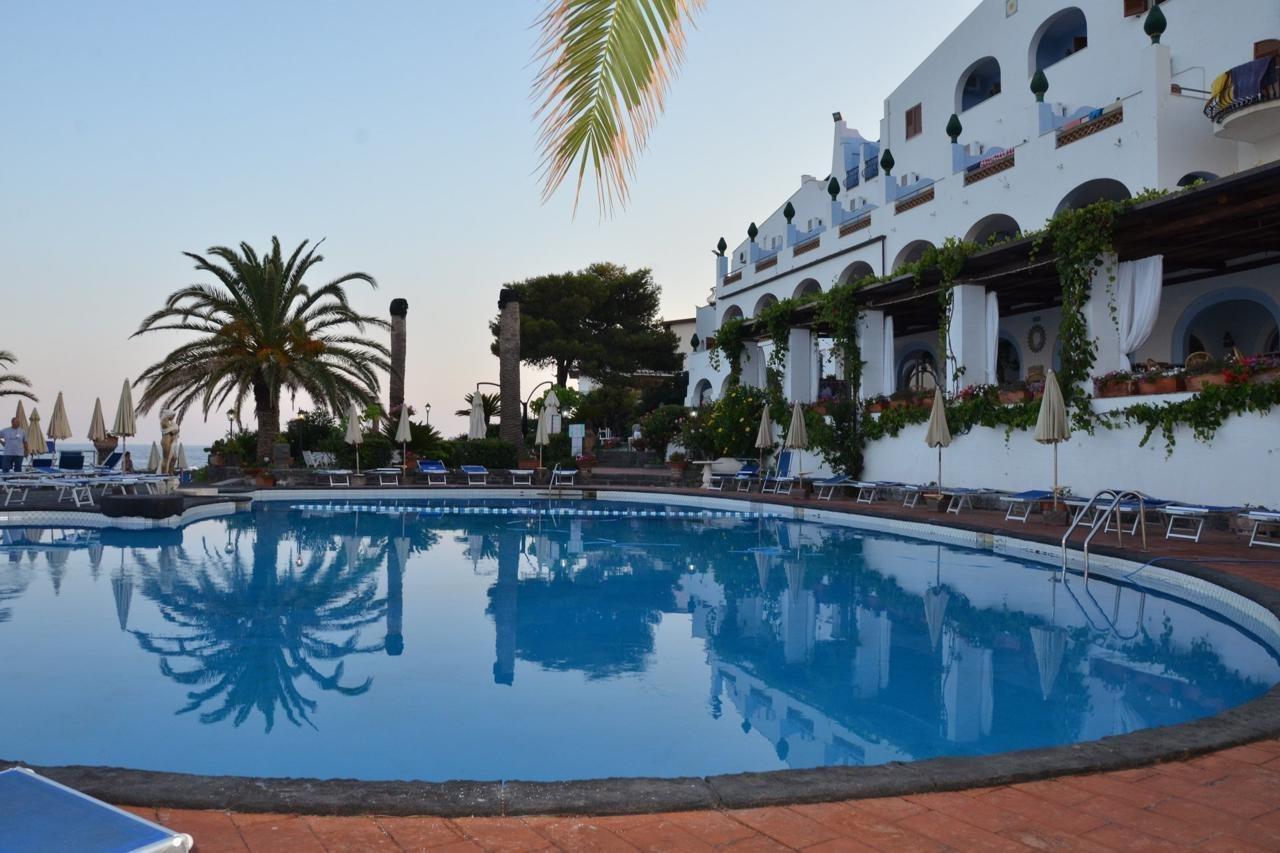 Hotel Arathena Rocks Giardini-Naxos