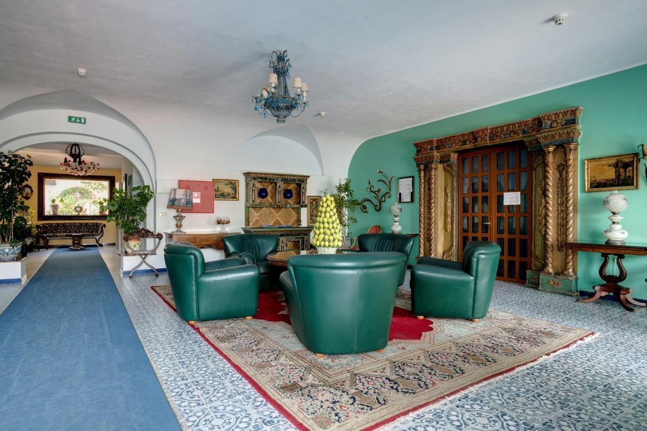 Arathena Rocks Hotel 4*