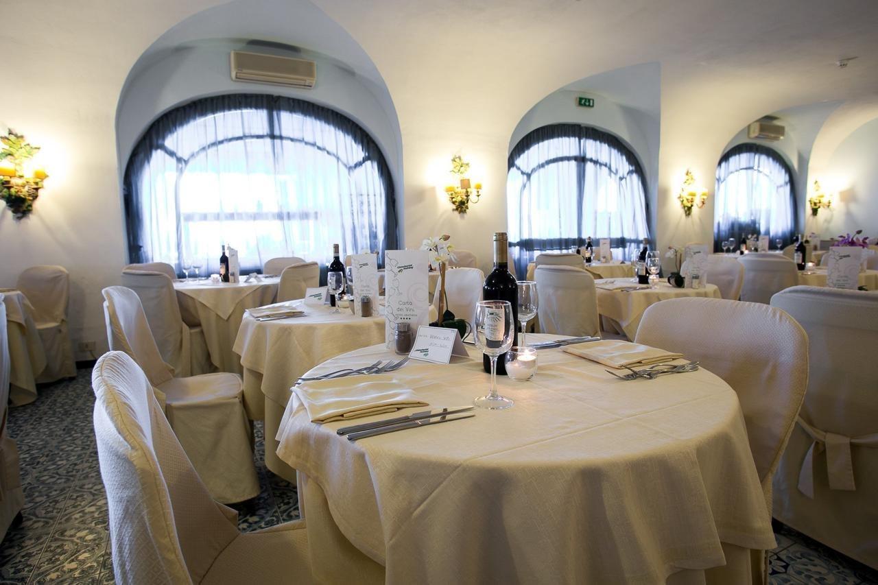 Hotel Arathena Rocks Giardini-Naxos