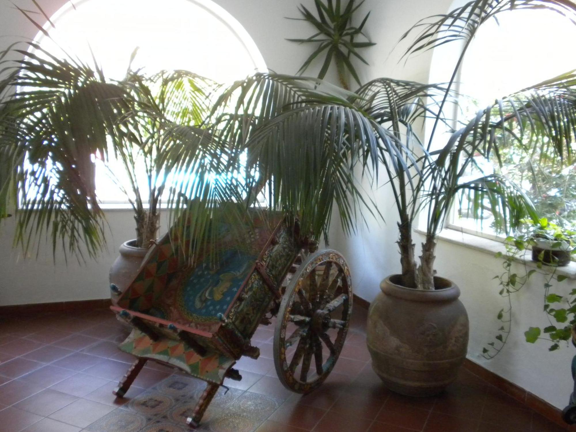 Hotel Arathena Rocks 4*